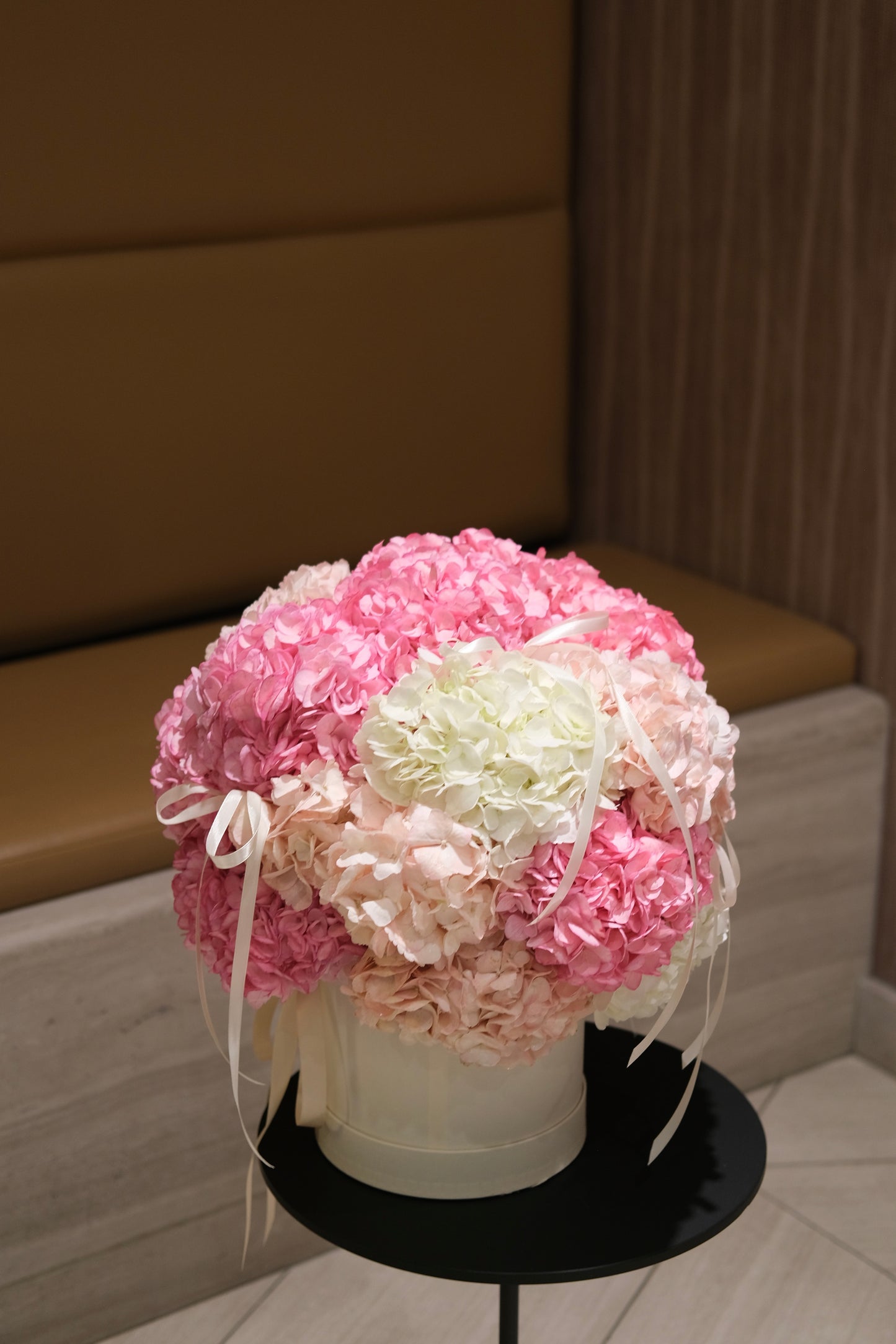 Mix Pink Hydrangea Bucket