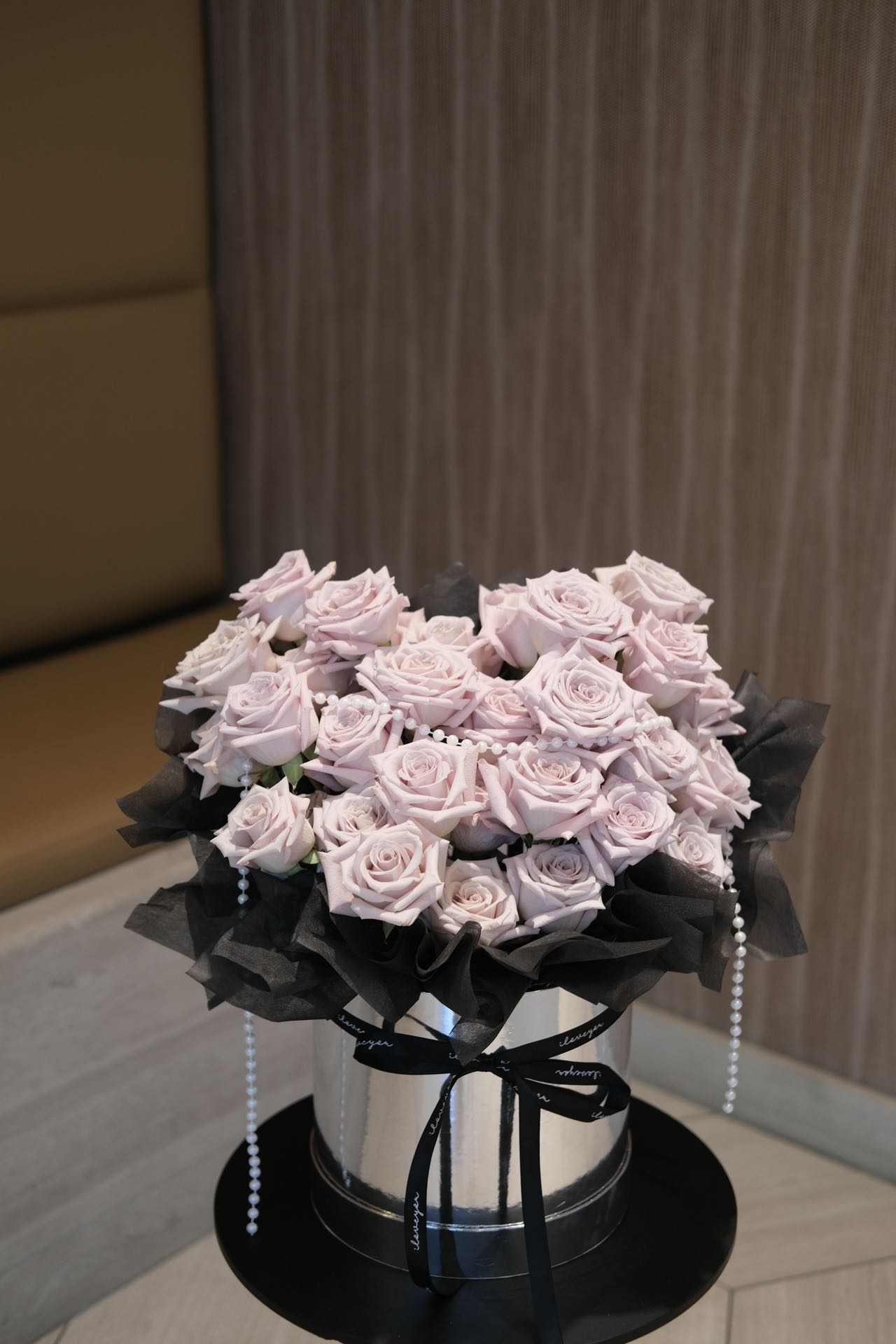 Menta Rose Bucket