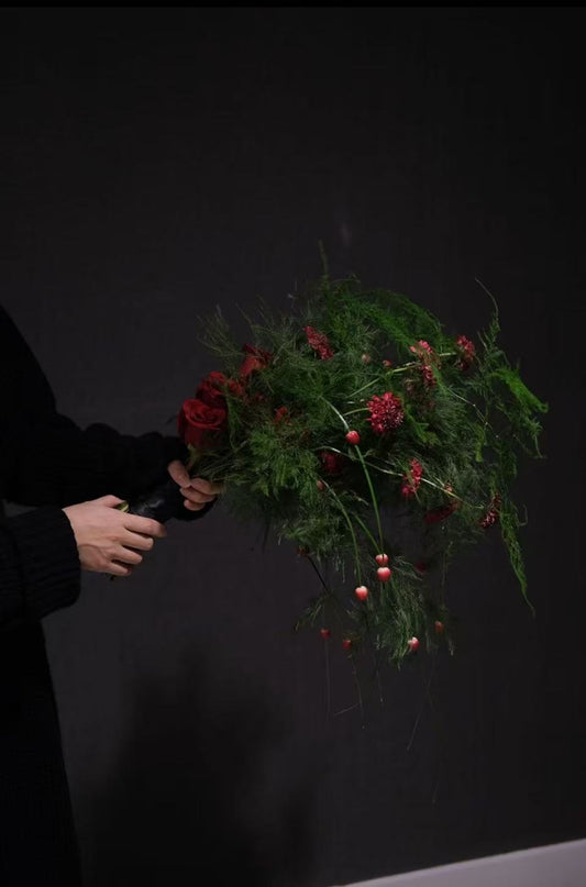 Natural styled Red Roses bouquet of flowers