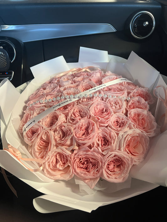 33 stems Pink Ohara Rose